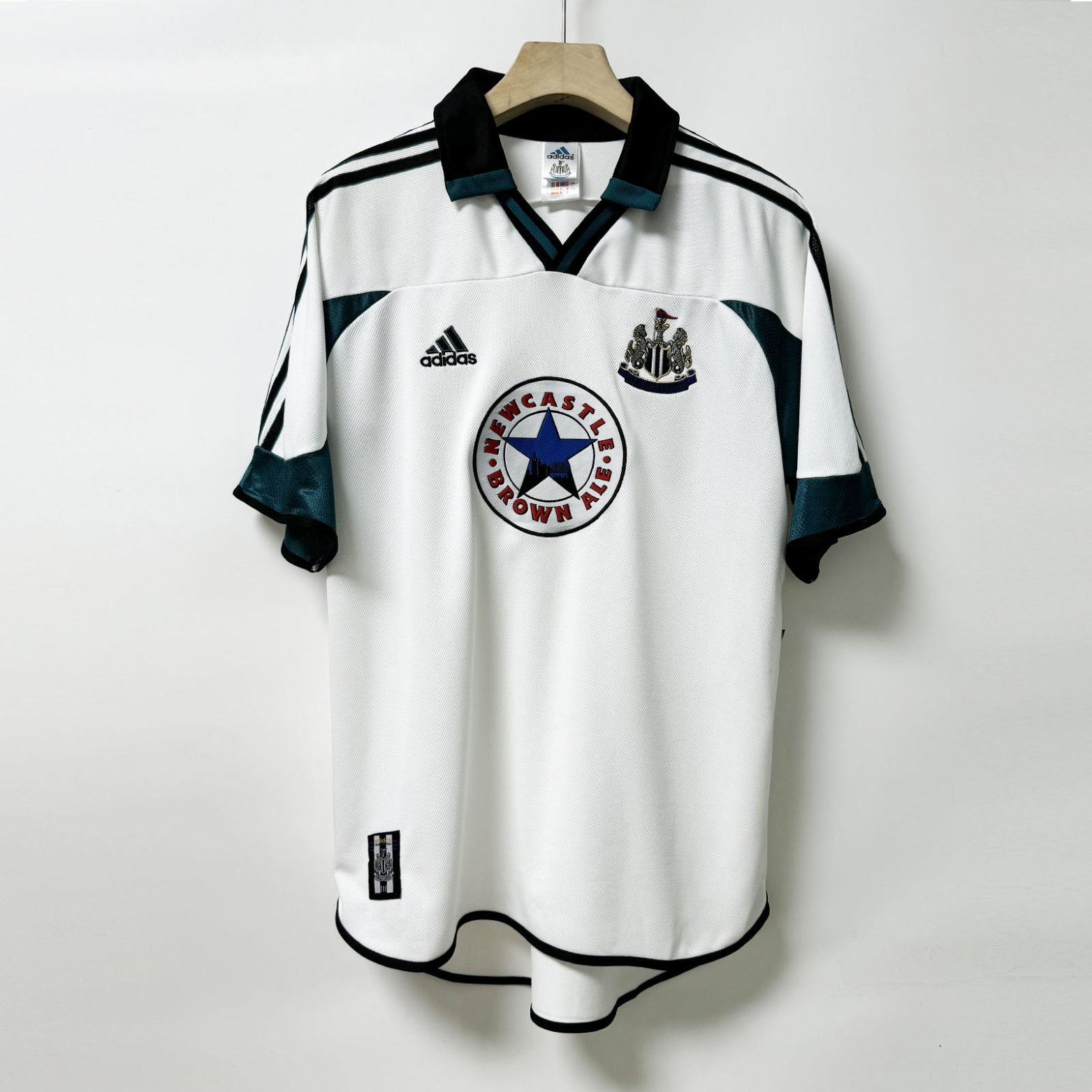 Newcastle United Away Shirt 1999/00