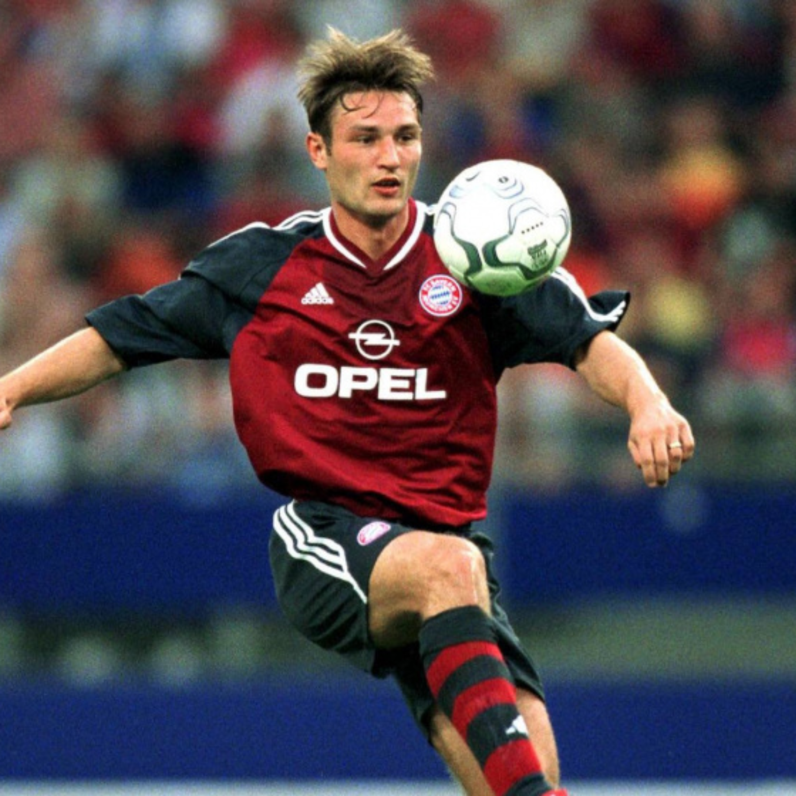 Bayern Munich Home Shirt 2001/02