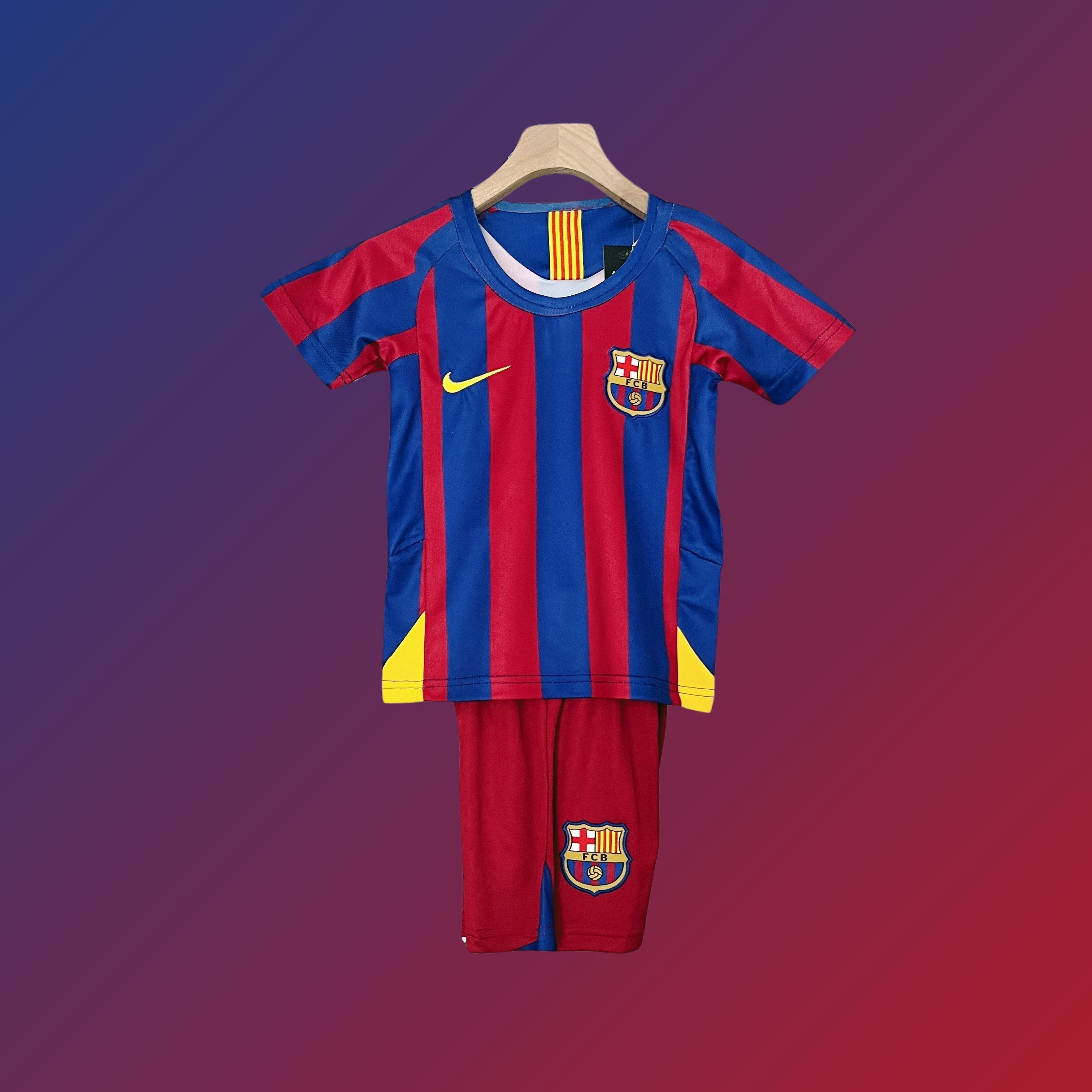 Retro Barcelona Kinder-Trikot 2005-06 Heimtrikot