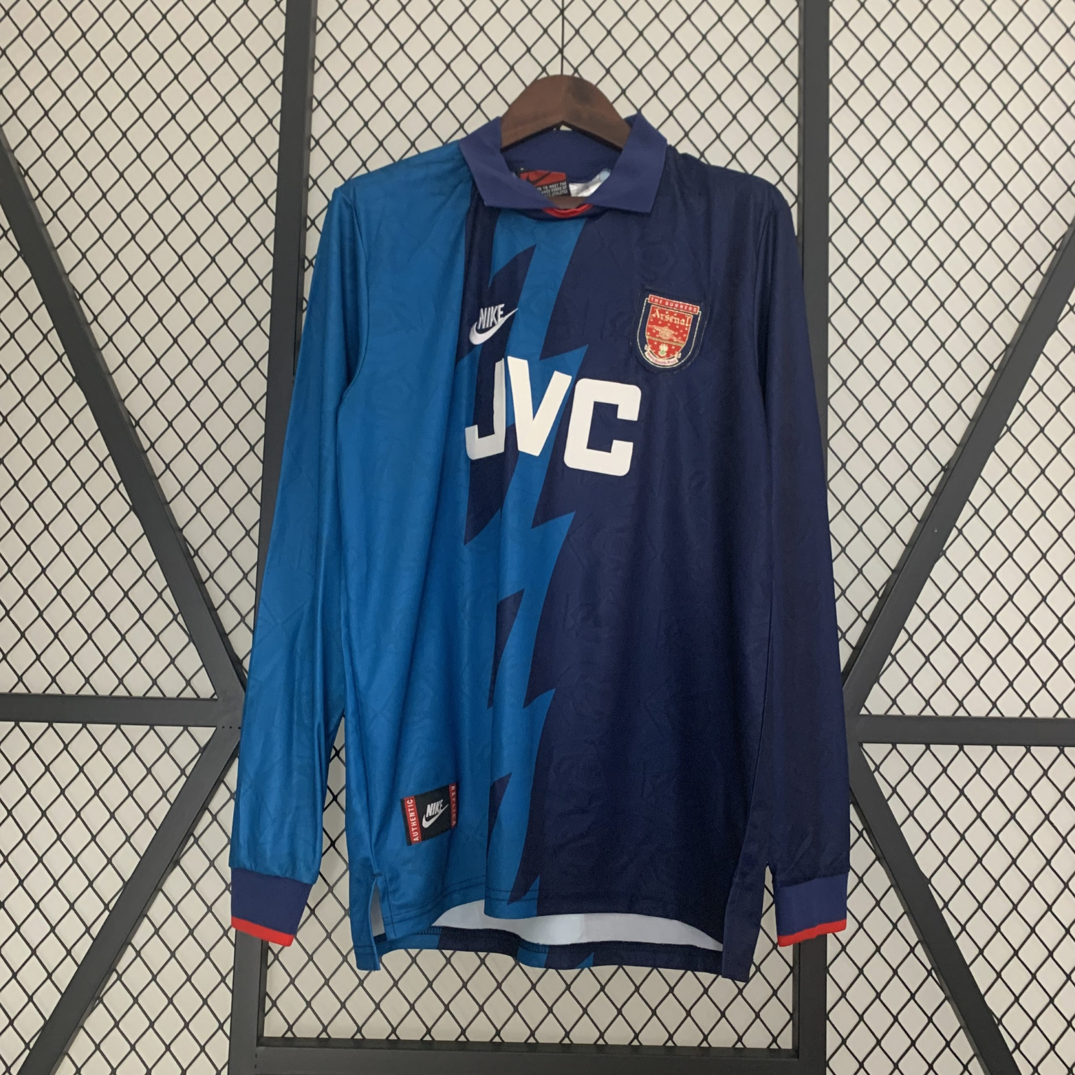 Arsenal Away Shirt 1995/96