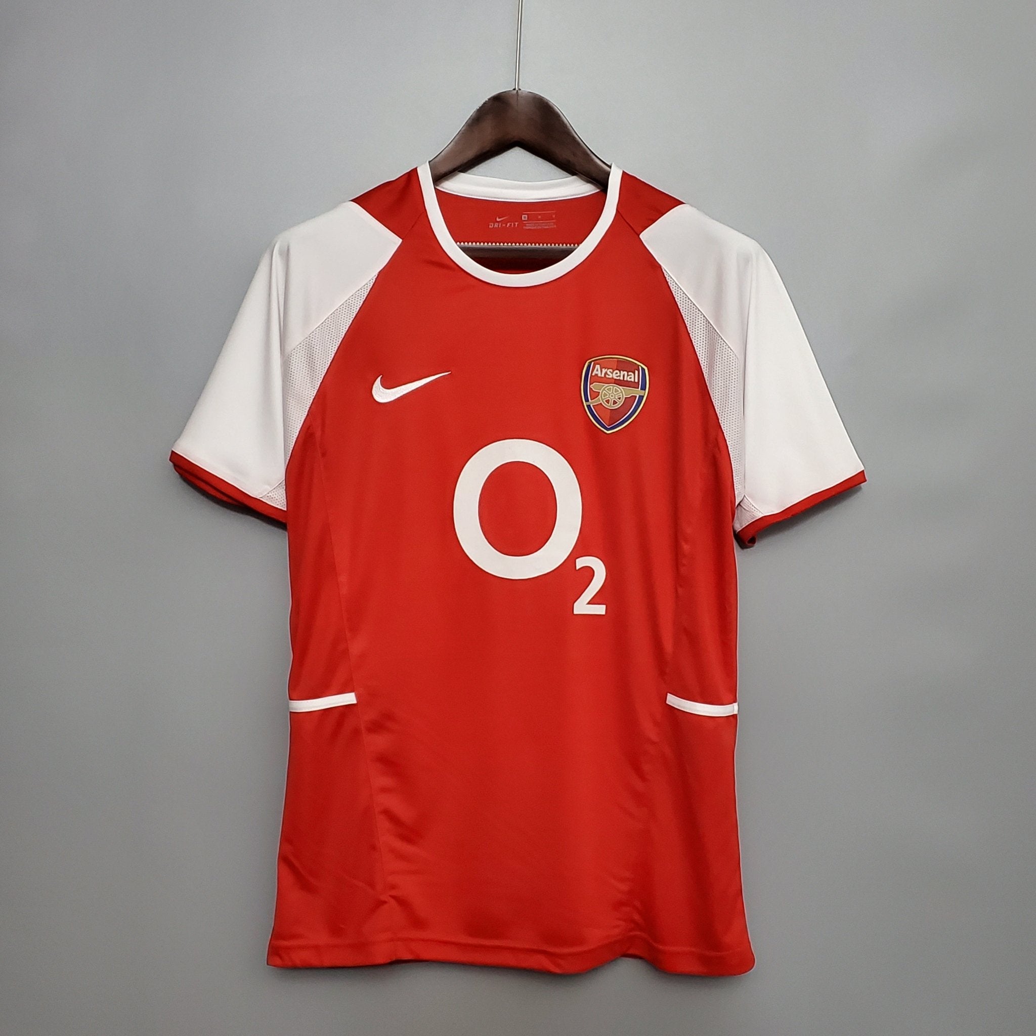 Arsenal 2002-2004 Kit Retro Local