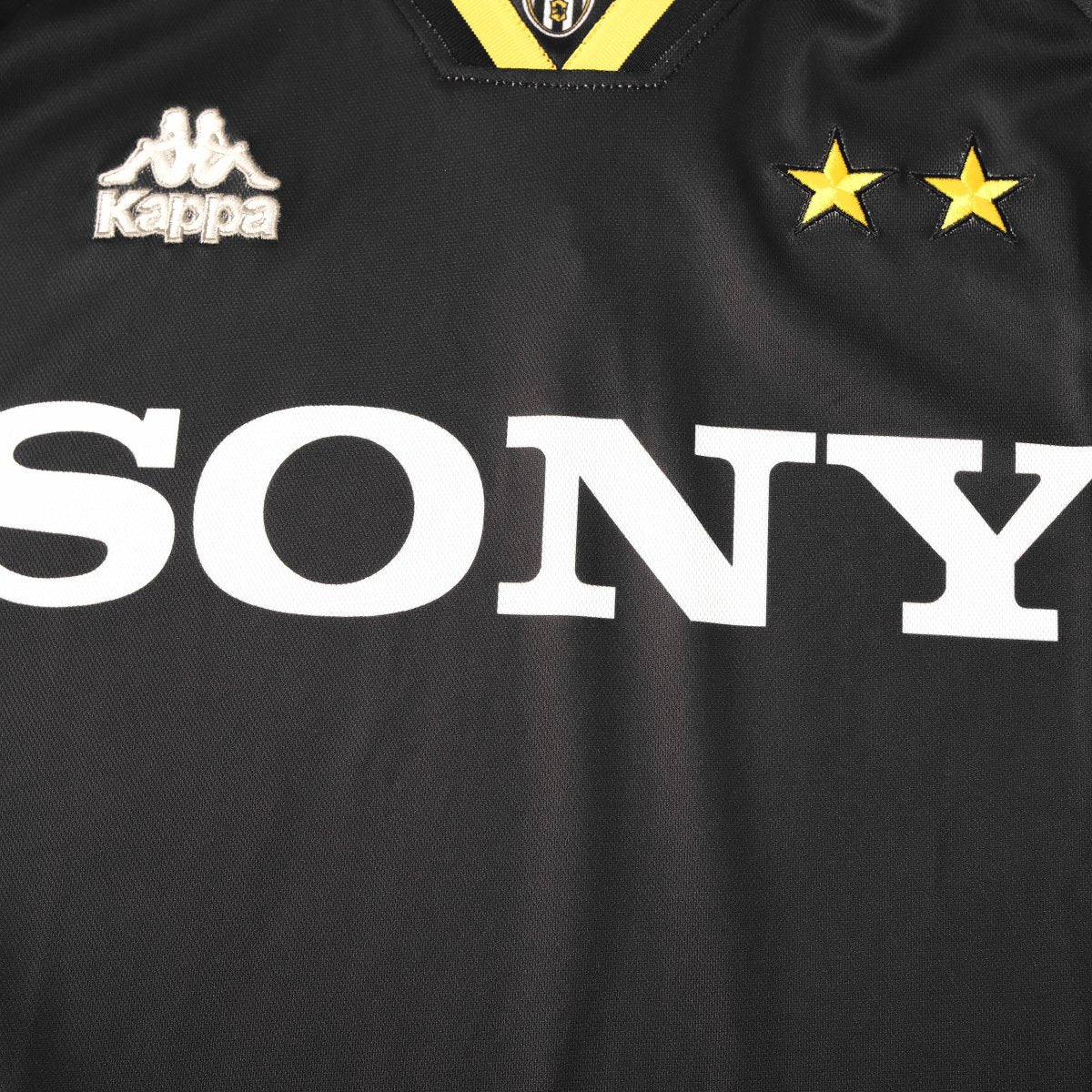 RETRO JUVENTUS AWAY SHIRT 1995/97