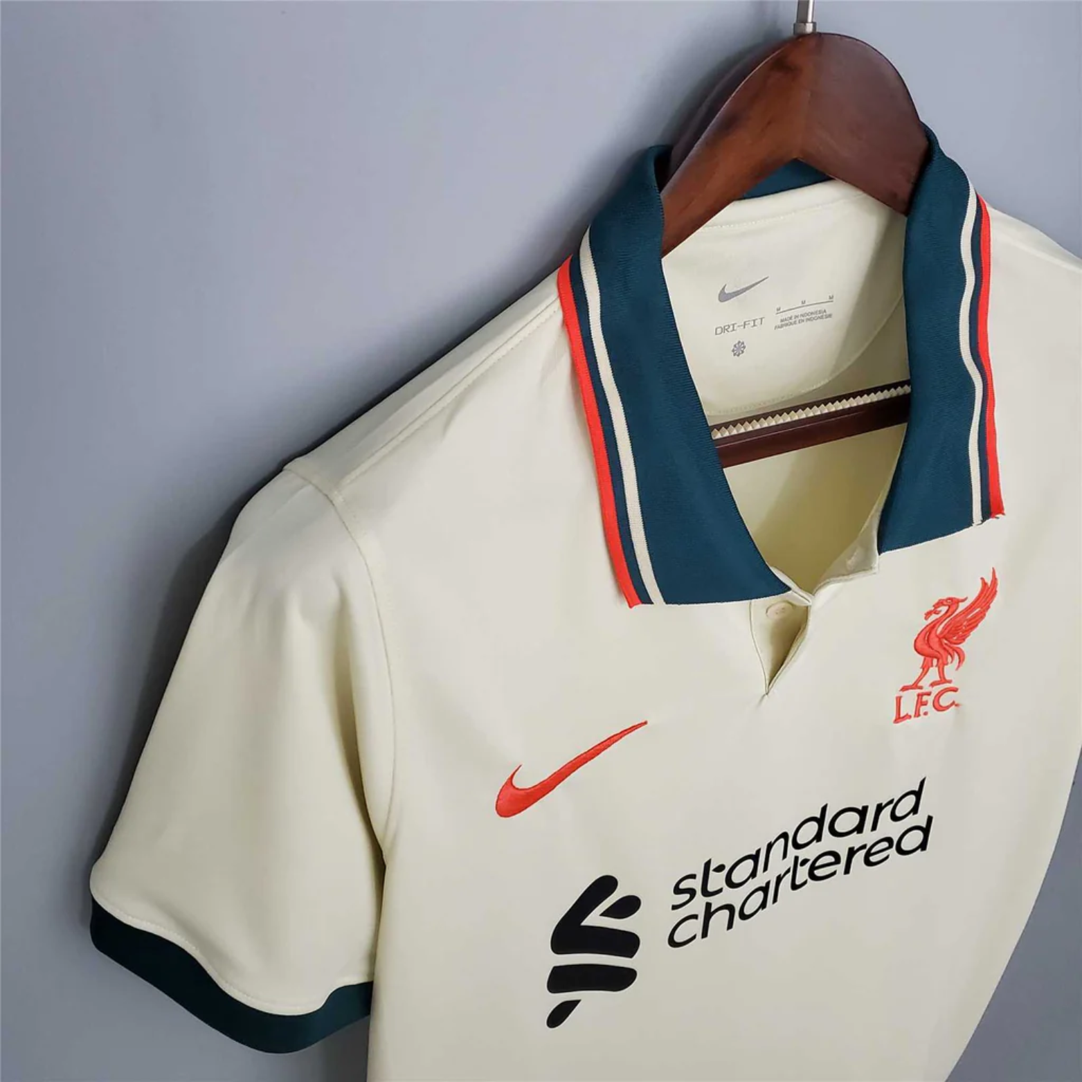 Liverpool Away Shirt 2021/22