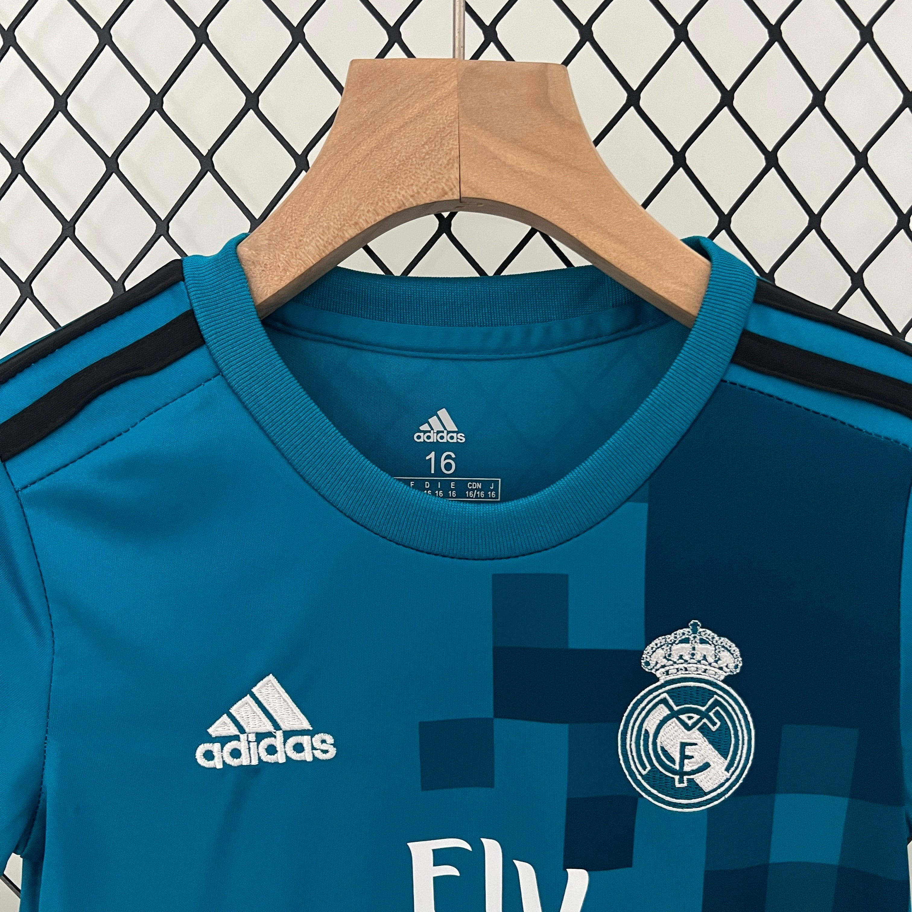 Real Madrid Retro-Kindertrikot 2017-18