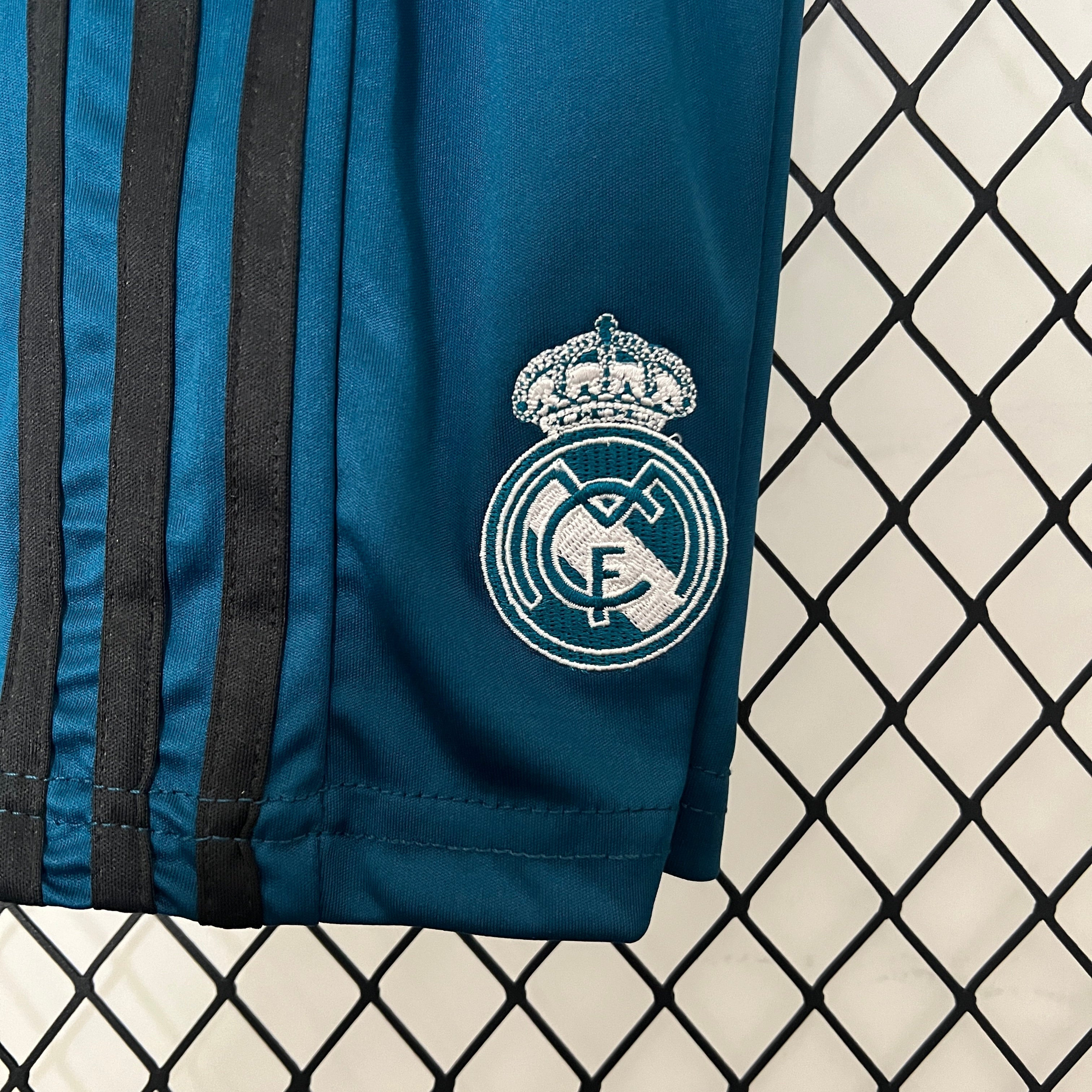Real Madrid Retro-Kindertrikot 2017-18