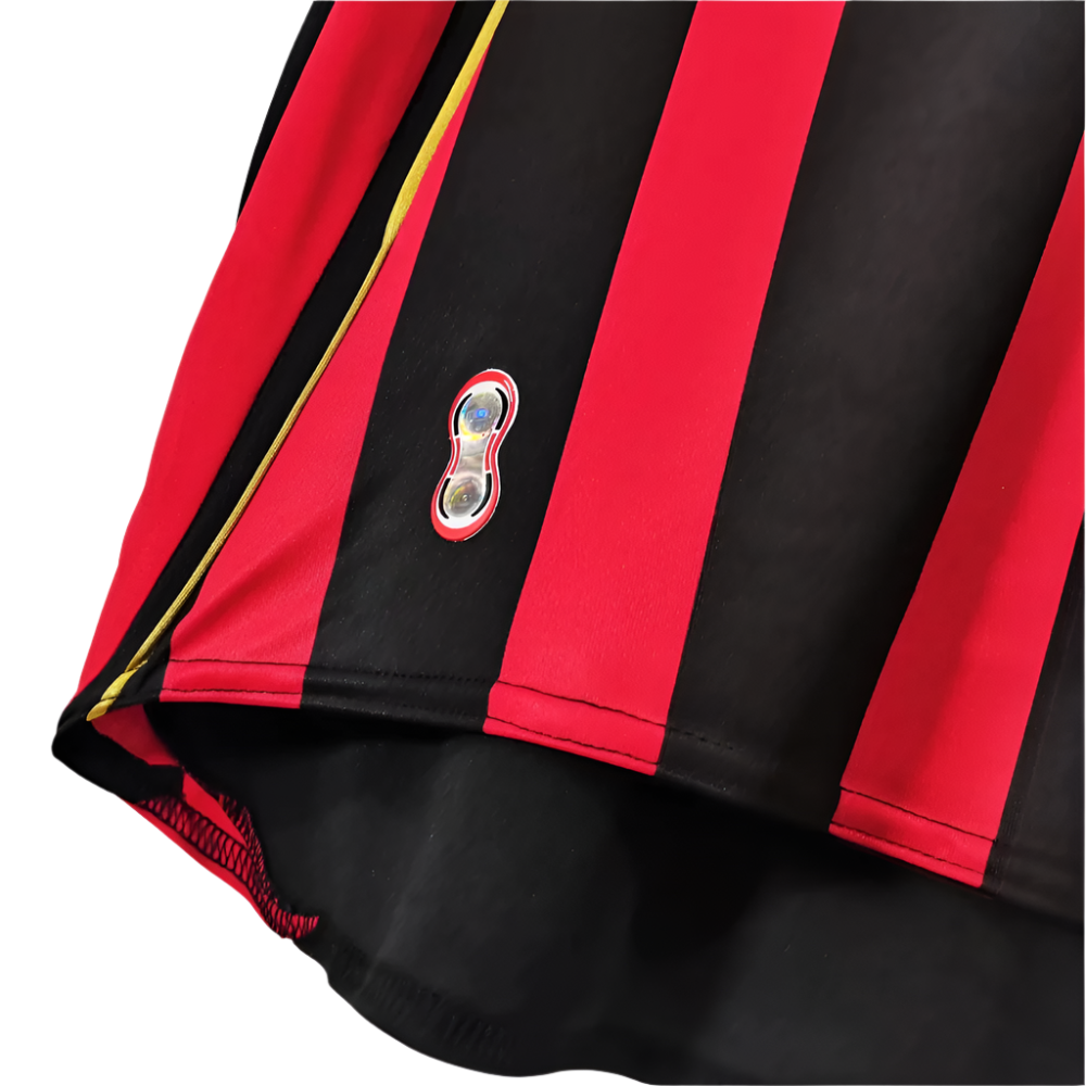 RETRO AC MILAN 'KAKA 22' LEGENDS HOME SHIRT 2006/07