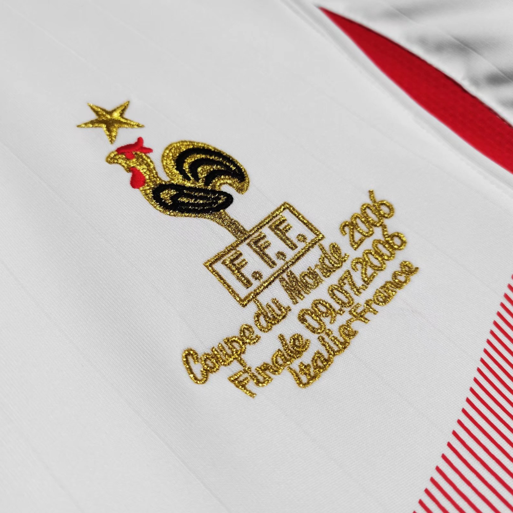 RETRO FRANCE 'ZIDANE 10' LEGENDEN AUSWÄRTSTRIKOT 2006