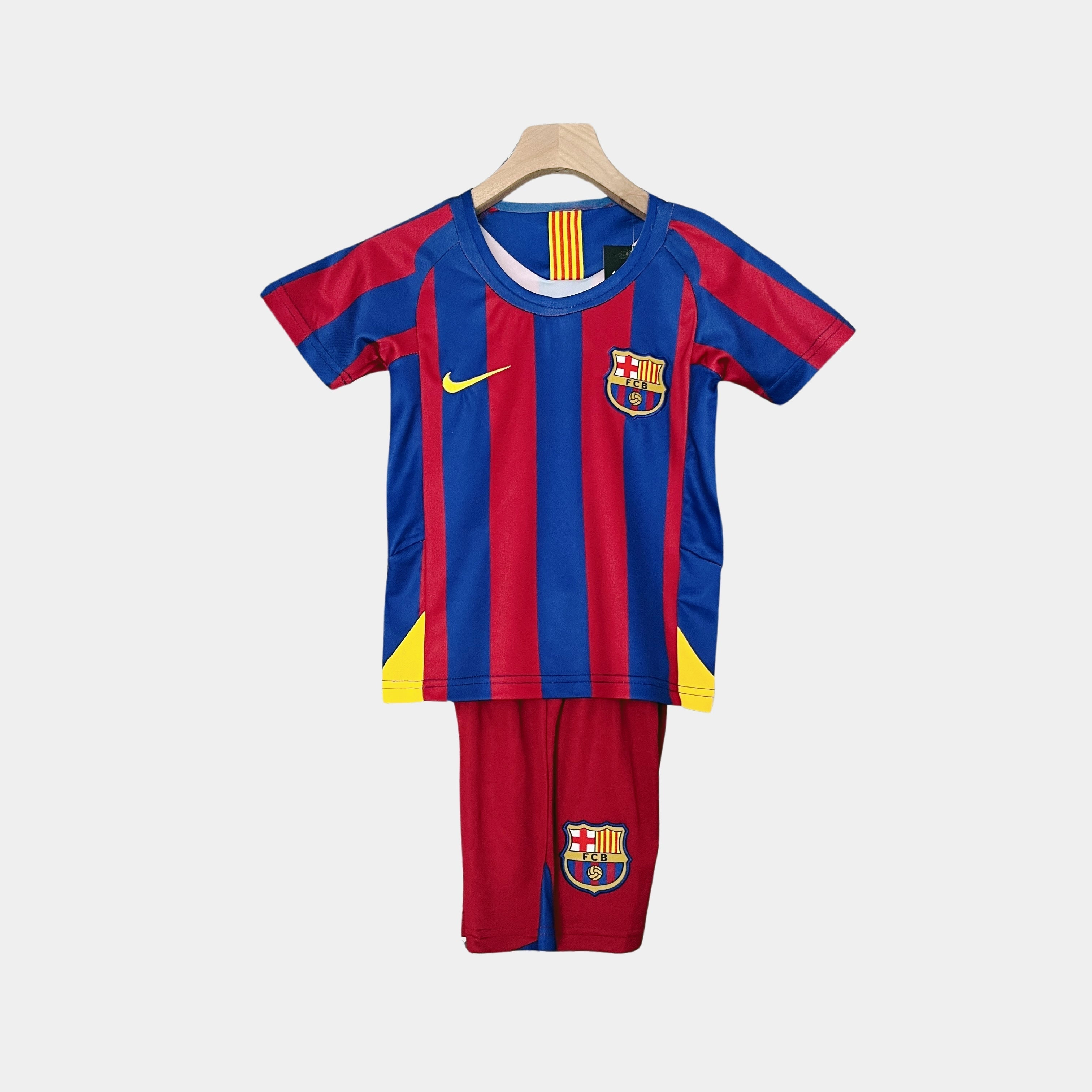 Retro Barcelona Kinder-Trikot 2005-06 Heimtrikot