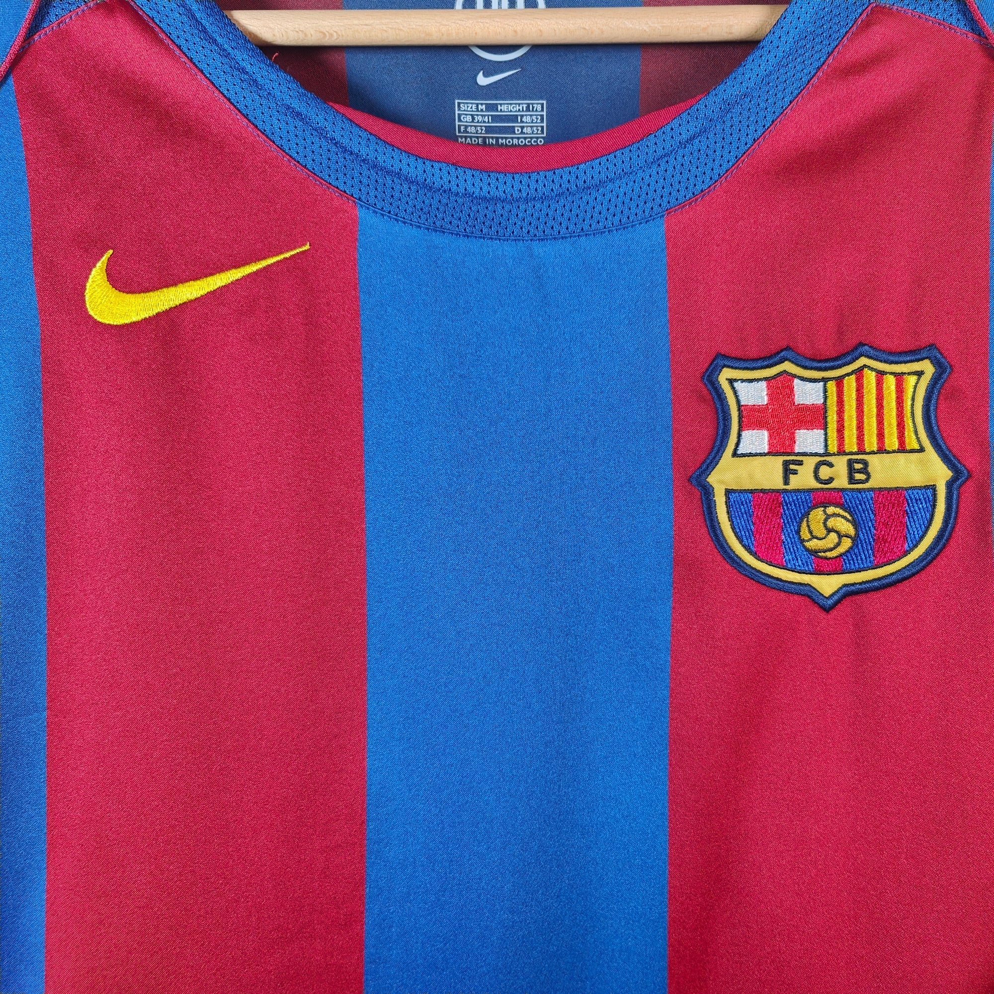 Barcelona Retro 2004-05 Home Jersey
