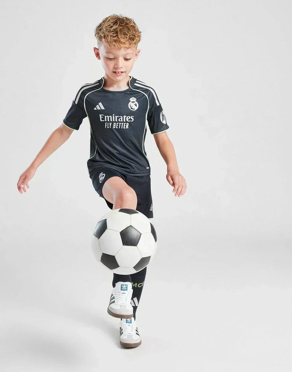 Real Madrid Auswärts-Fußballtrikot für Kinder 2025/26